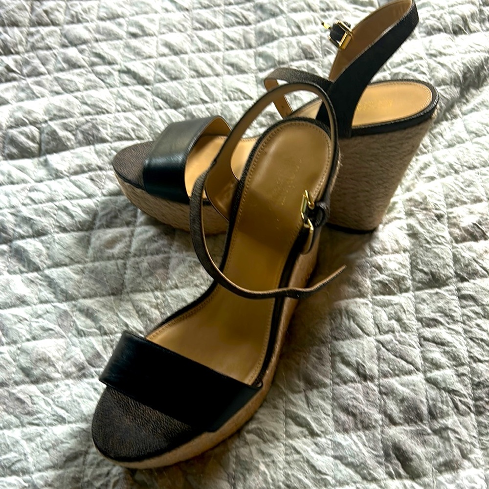 Michael Korda platform sandals. Worn twice.